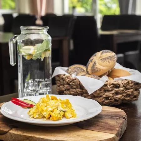 Bed and breakfast Lawendowy Dworek 3*
