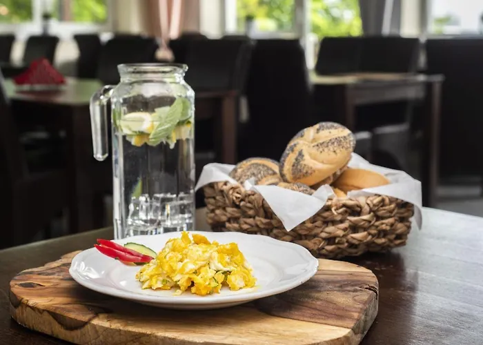 Nocleg ze śniadaniem Lawendowy Dworek 3*