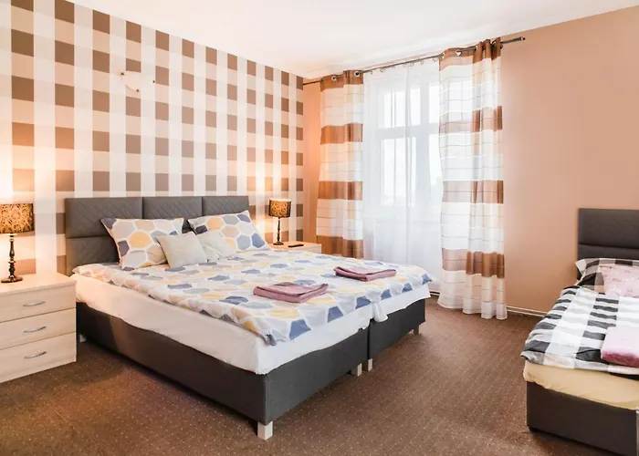 Lawendowy Dworek Nocleg ze śniadaniem 3*