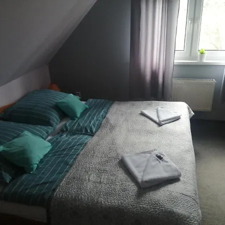 Lawendowy Dworek Nocleg ze śniadaniem *