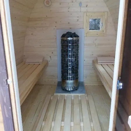 Alojamento de Acomodação e Pequeno-almoço Lawendowy Dworek Karpacz