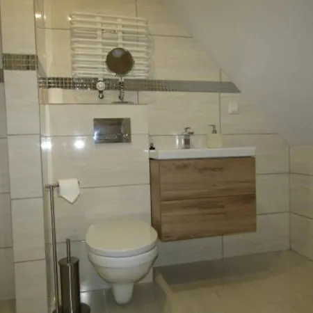 Lawendowy Dworek 3*