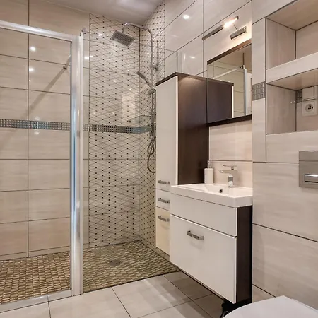 Lawendowy Dworek Bed & Breakfast