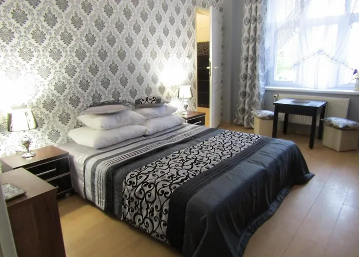 Bed & Breakfast Lawendowy Dworek Karpacz