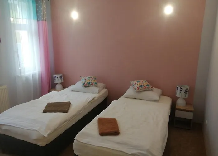 Lawendowy Dworek Bed and breakfast 3*