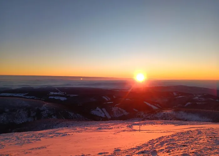 Lawendowy Dworek Bed and breakfast 3*